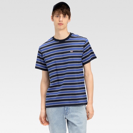 30代メンズ ボーダーtシャツの着こなしのコツ コーデ紹介 Dada 30代メンズ ボーダーtシャツの着こなしのコツ コーデ紹介 Dada