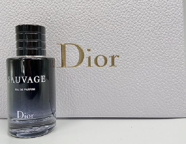 【香水レビュー】Dior”sauvage(ソヴァージュ)”の評判が良すぎる件 | DADA