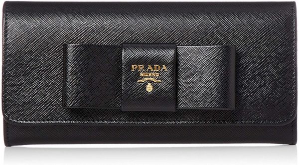 サフィアーノレザー,特徴,prada,プラダ