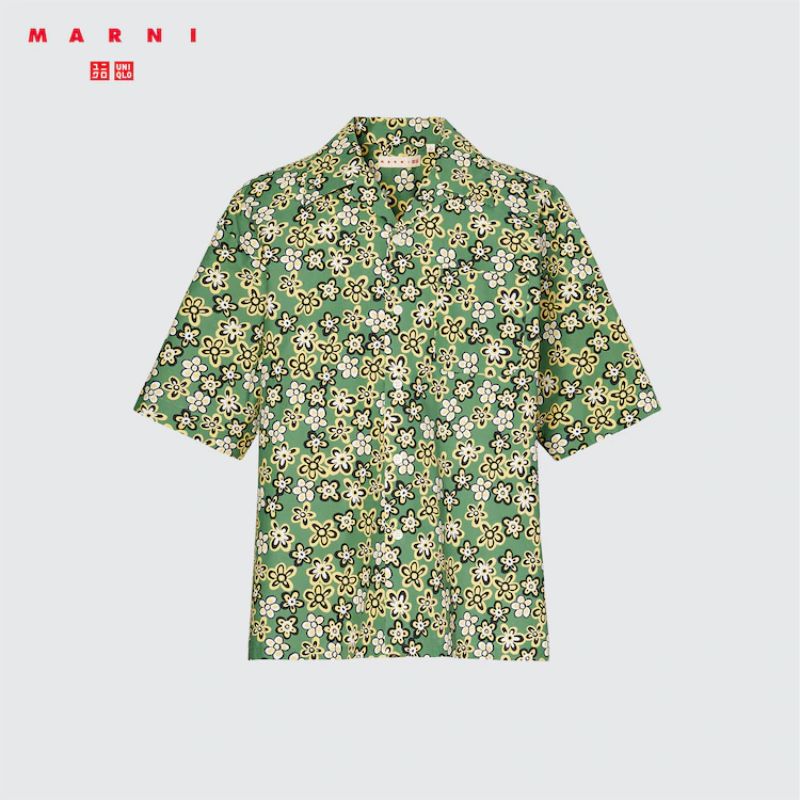 ユニクロ×マルニ 2022春夏のオーバーサイズオープンカラーシャツ（半袖）